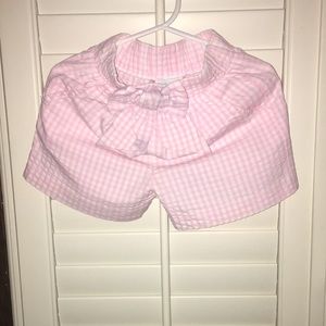 Little English shorts size 4T